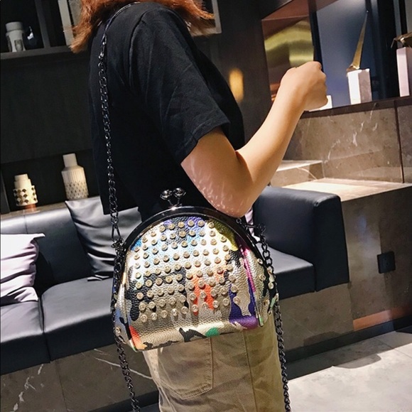 Lady Chic Rhinestones Kiss Lock PU Leather Chain Shoulder/Crossbody Bag - Picture 3 of 8